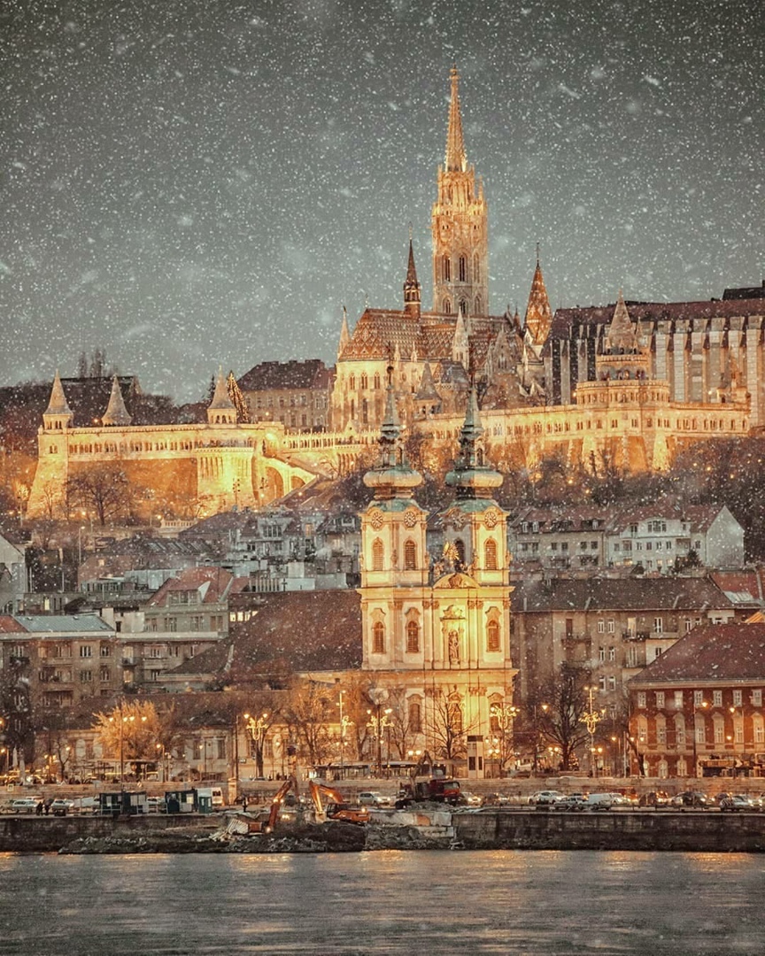 https://upforme.ru/uploads/001a/37/94/25/739021.jpg