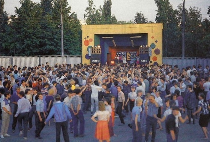 https://upforme.ru/uploads/001a/37/94/25/948427.jpg