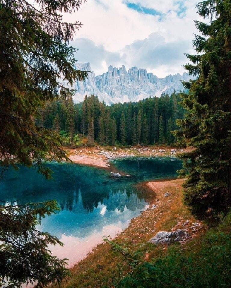 https://upforme.ru/uploads/001a/37/94/3/284595.jpg