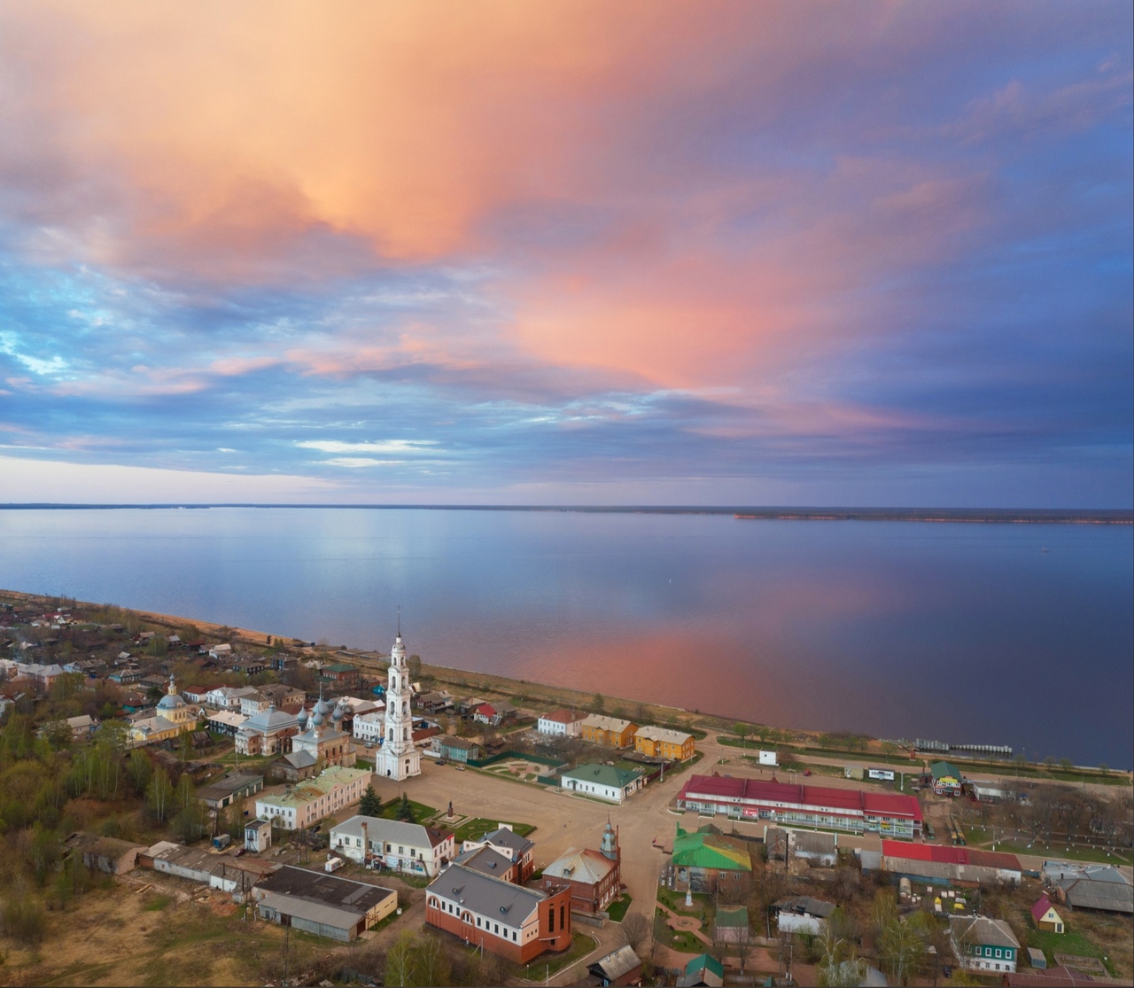 https://upforme.ru/uploads/001a/37/94/3/287411.jpg