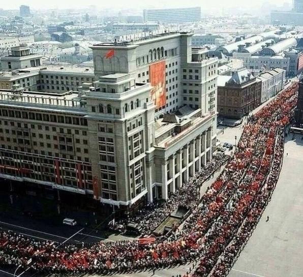 https://upforme.ru/uploads/001a/37/94/3/871011.jpg