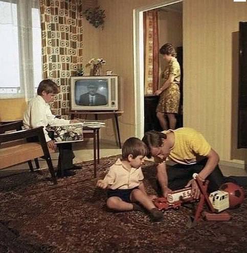 https://upforme.ru/uploads/001a/37/94/7/803282.jpg
