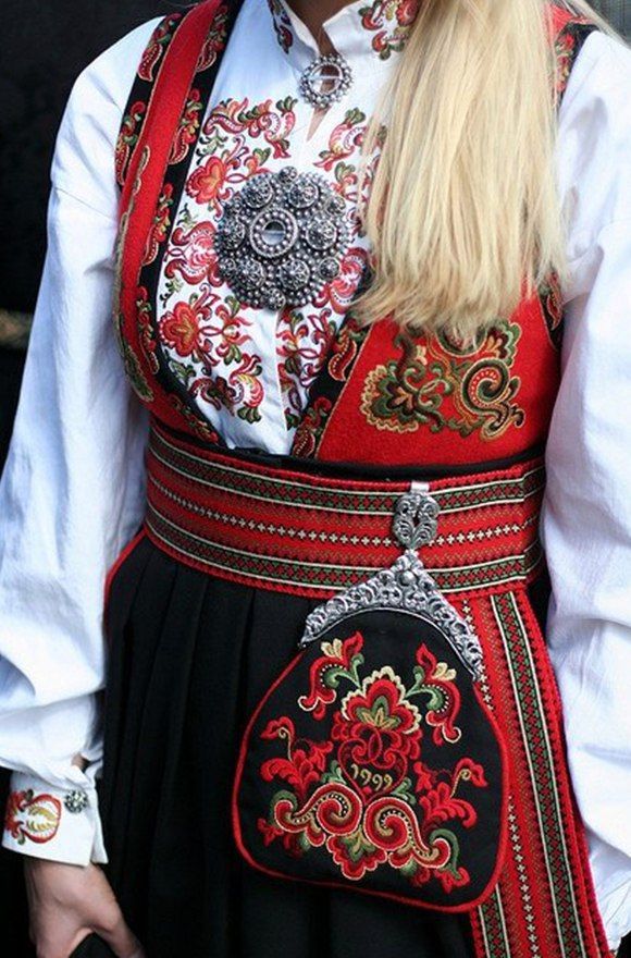 https://upforme.ru/uploads/001a/37/94/7/t254092.jpg