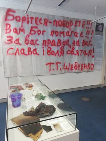 https://upforme.ru/uploads/001a/ad/ef/2/t603636.jpg