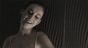 https://upforme.ru/uploads/001a/b3/18/454/581916.gif