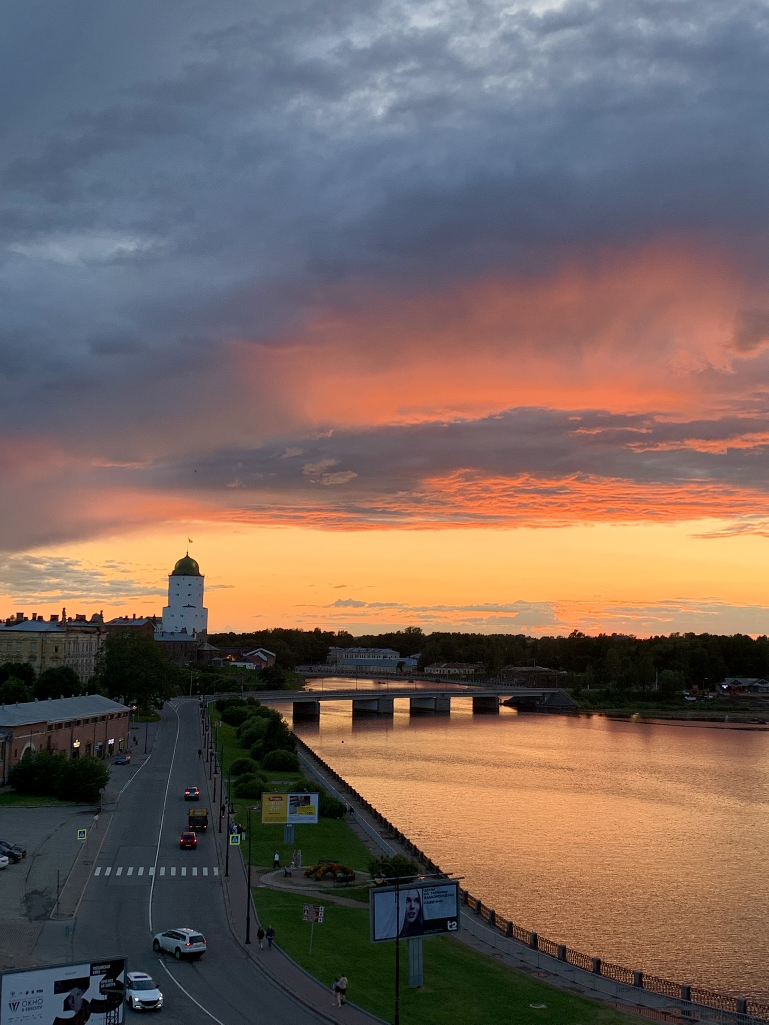 https://upforme.ru/uploads/001a/b7/49/104/297706.jpg