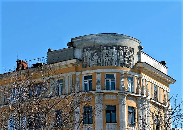 https://upforme.ru/uploads/001a/b7/49/136/335340.jpg