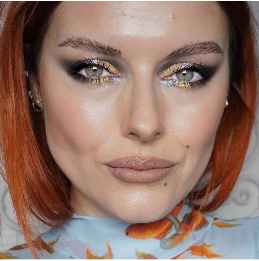 https://upforme.ru/uploads/001a/b7/49/195/163644.jpg