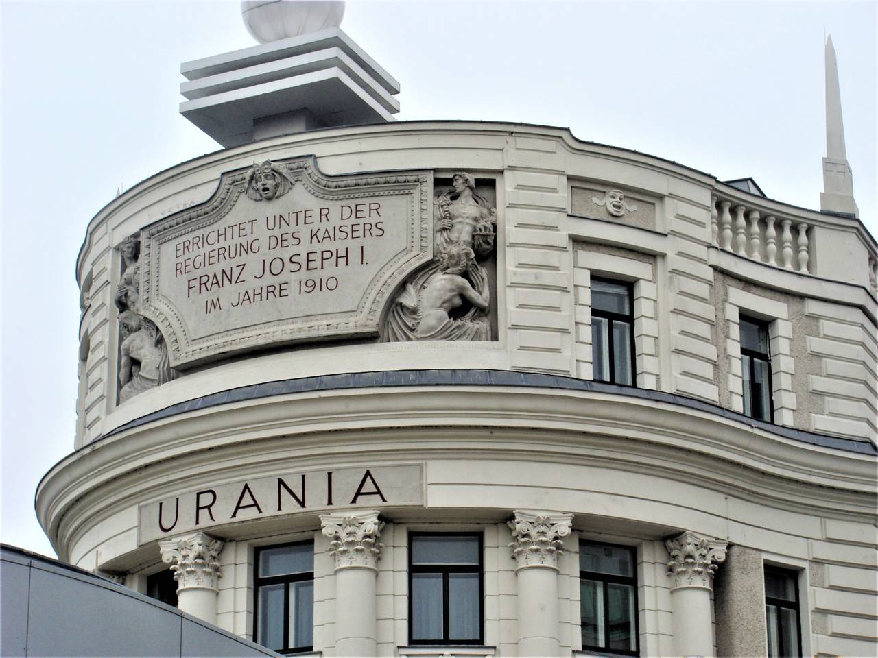 https://upforme.ru/uploads/001a/b7/49/28/686189.jpg