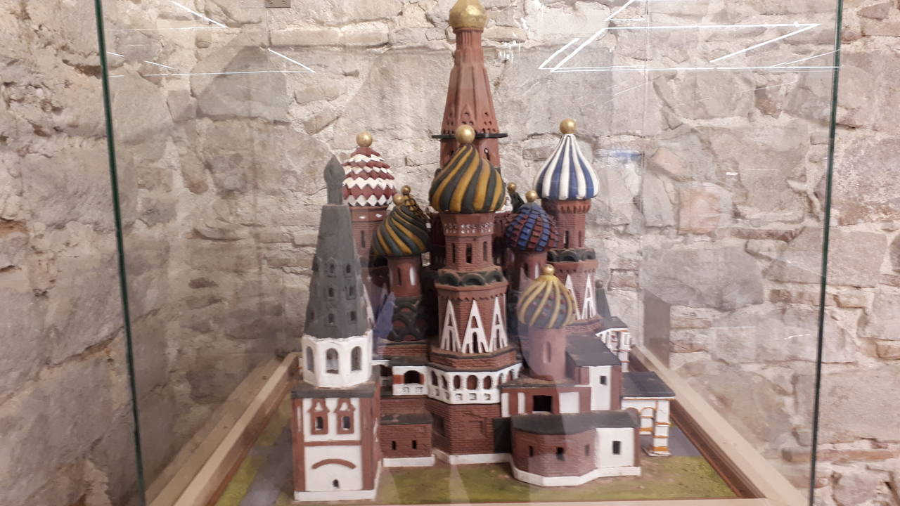 https://upforme.ru/uploads/001a/b7/49/44/502834.jpg