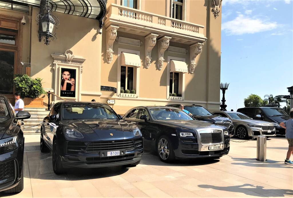 https://upforme.ru/uploads/001a/b7/49/82/537341.jpg
