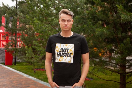 https://upforme.ru/uploads/001a/c0/03/2/275405.jpg