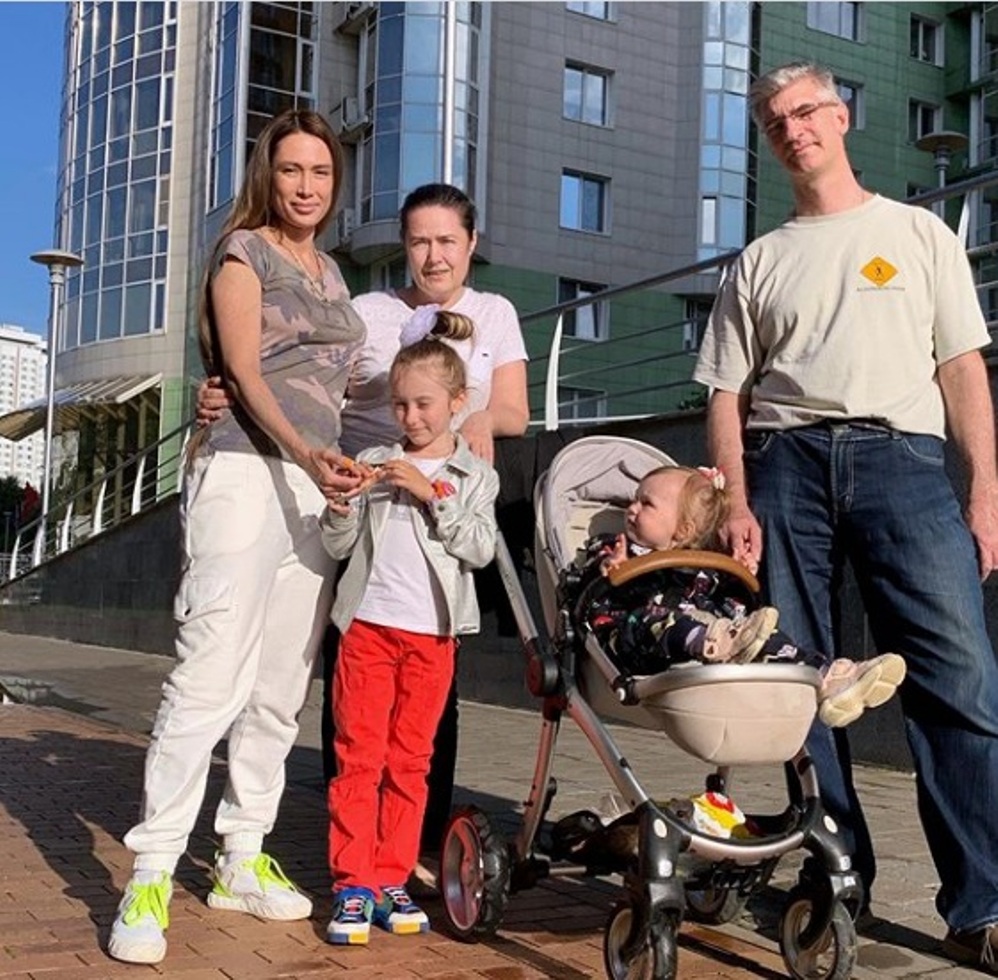 https://upforme.ru/uploads/001a/c0/03/2/785583.jpg