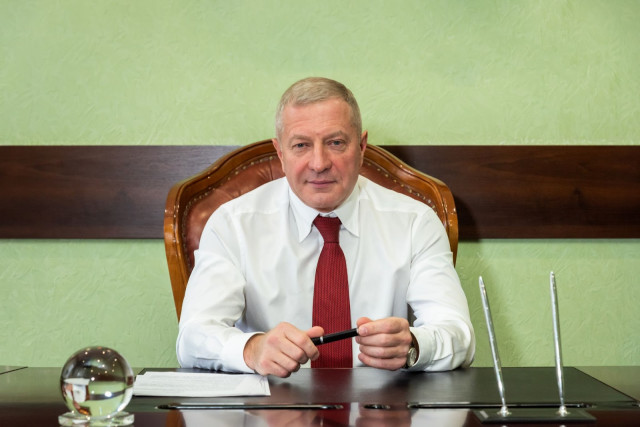 https://upforme.ru/uploads/001a/d9/34/395/662453.jpg