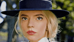https://upforme.ru/uploads/001a/db/bb/1678/960575.gif