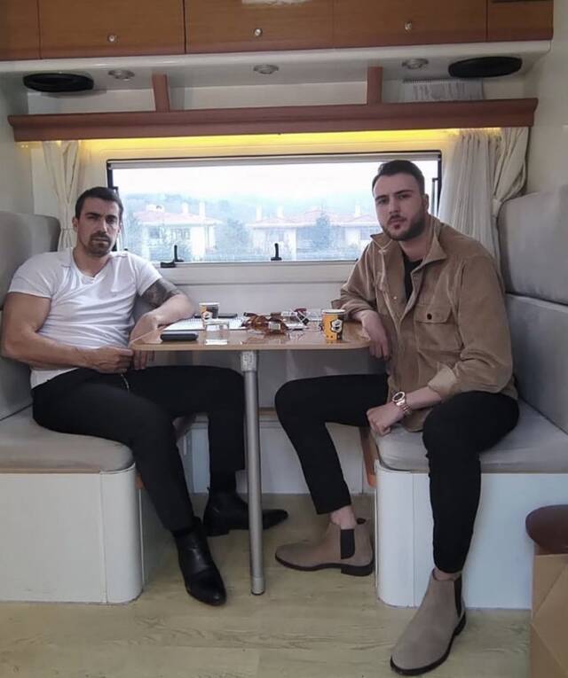 https://upforme.ru/uploads/001a/ee/da/53/852510.jpg