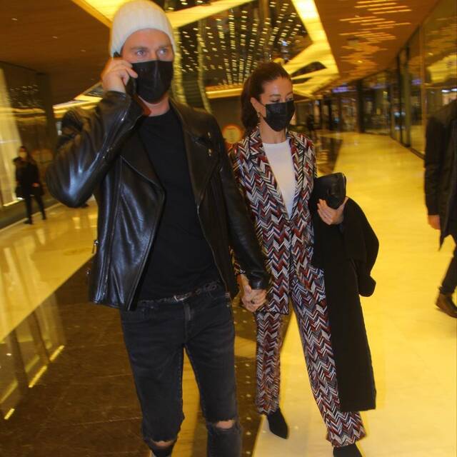 https://upforme.ru/uploads/001a/ee/da/53/975332.jpg