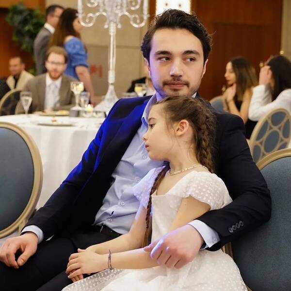https://upforme.ru/uploads/001a/ee/da/7/t146950.jpg