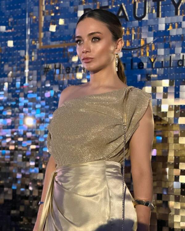 https://upforme.ru/uploads/001a/ee/da/7/t351550.jpg