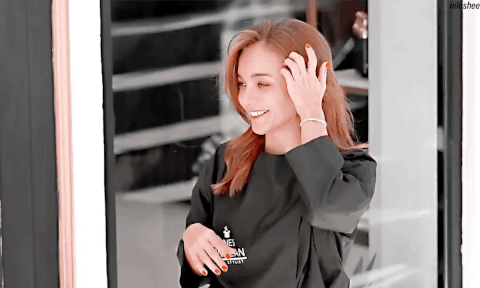 https://upforme.ru/uploads/001a/ee/da/7/t512151.gif