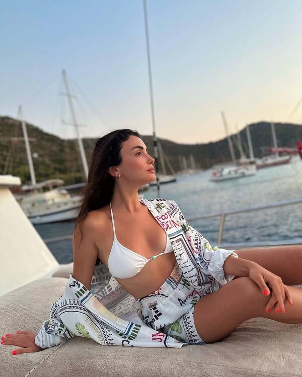 https://upforme.ru/uploads/001a/ee/da/7/t730714.jpg