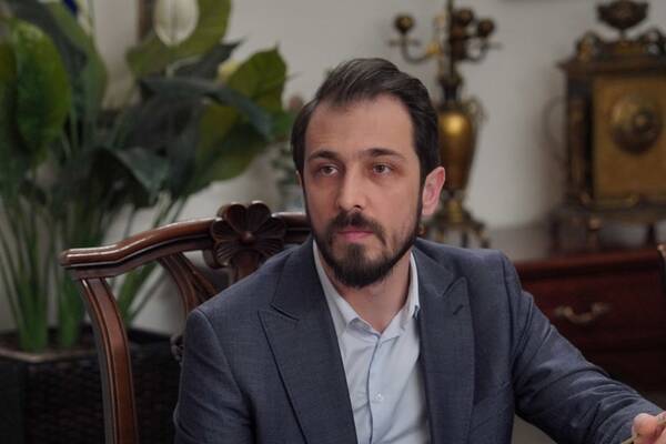https://upforme.ru/uploads/001a/ee/da/7/t776603.jpg