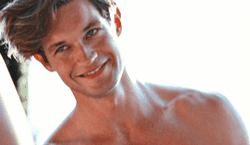 https://upforme.ru/uploads/001b/2e/b0/2/380352.gif