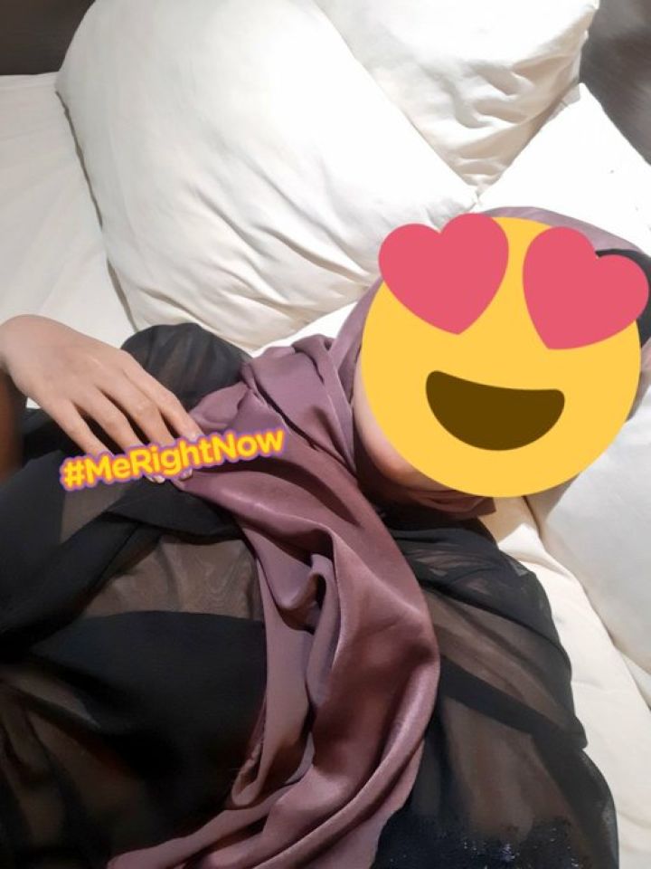 Gadis Berjilbab Layanan Kamar Hotel Gadis Berjilbab Layanan Kamar Hotel