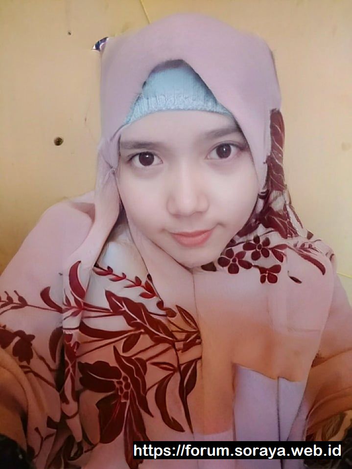 Foto Soraya Berjilbab