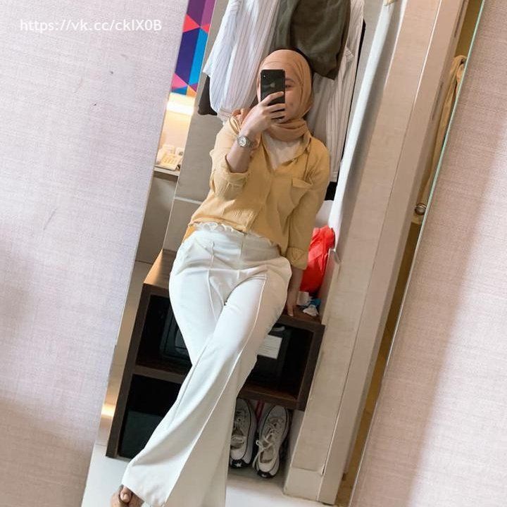 Dhita Gadis Hijaber Layanan Kamar Hotel spesial di Hari Valentine