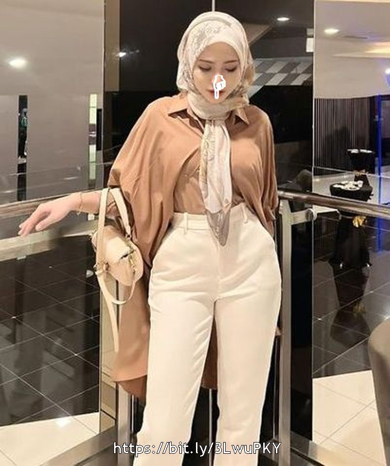 Soraya, gadis cantik berjilbab di malam Jumat Soraya, gadis cantik berjilbab di malam Jumat