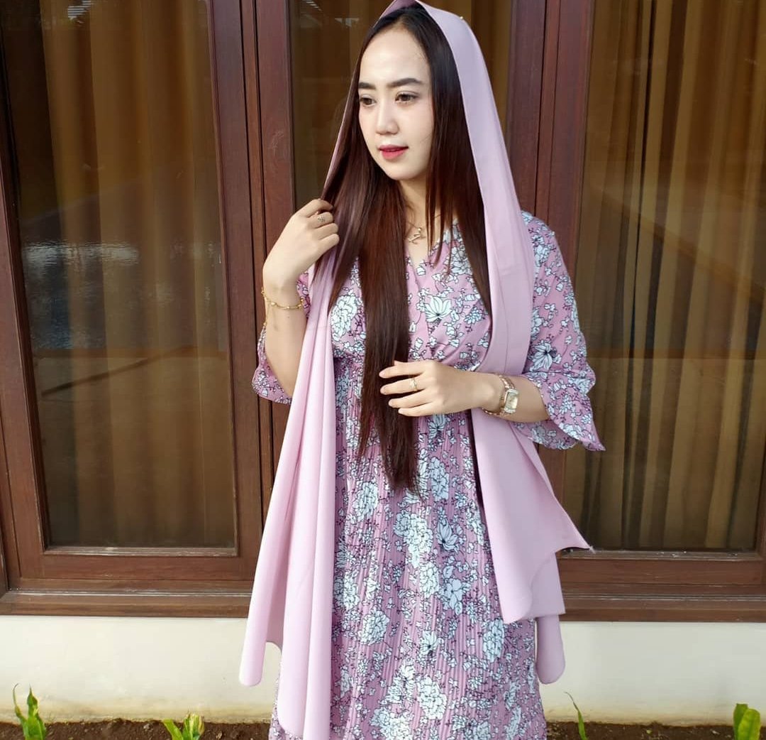 foto wanita bisyar cantik berkerudung foto wanita bisyar cantik berkerudung