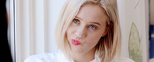 https://upforme.ru/uploads/001b/5c/82/561/963707.gif