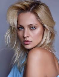 https://upforme.ru/uploads/001b/92/d8/1001/927172.jpg