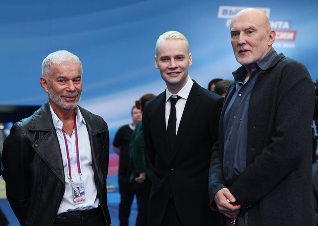 https://upforme.ru/uploads/001b/92/d8/1037/71980.jpg