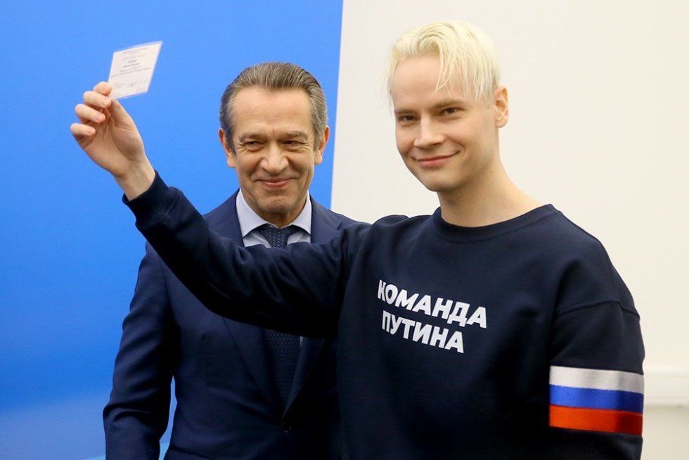 https://upforme.ru/uploads/001b/92/d8/1037/757829.jpg