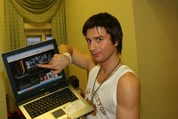 https://upforme.ru/uploads/001b/92/d8/1037/t854447.png