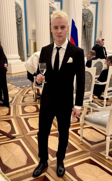 https://upforme.ru/uploads/001b/92/d8/1037/t997412.jpg