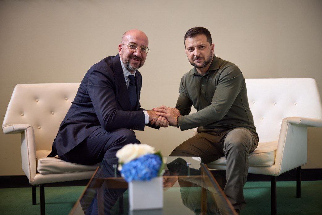 https://upforme.ru/uploads/001b/92/d8/1131/168310.jpg