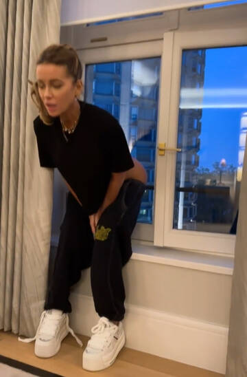https://upforme.ru/uploads/001b/92/d8/1131/t730266.jpg