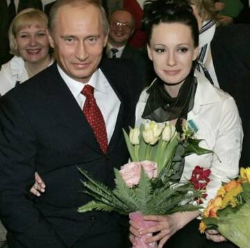 https://upforme.ru/uploads/001b/92/d8/13/t801890.jpg