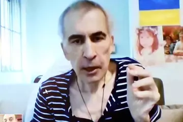 https://upforme.ru/uploads/001b/92/d8/1315/t256554.webp