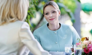 https://upforme.ru/uploads/001b/92/d8/1623/t104233.png
