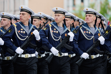 https://upforme.ru/uploads/001b/92/d8/1623/t105276.png