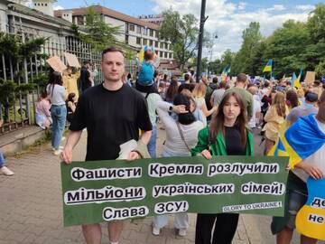 https://upforme.ru/uploads/001b/92/d8/1623/t206188.jpg