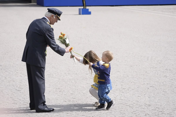 https://upforme.ru/uploads/001b/92/d8/1623/t299313.png