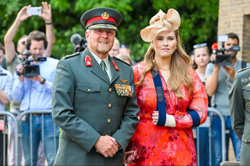 https://upforme.ru/uploads/001b/92/d8/1623/t347935.png