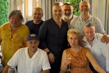 https://upforme.ru/uploads/001b/92/d8/1623/t407611.png
