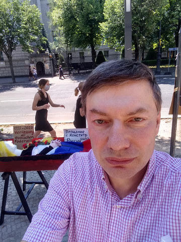 https://upforme.ru/uploads/001b/92/d8/1623/t463779.png