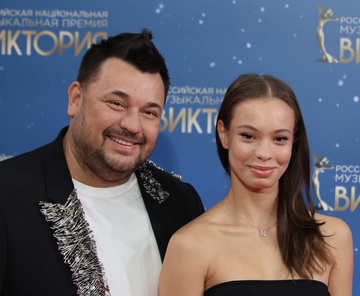 https://upforme.ru/uploads/001b/92/d8/1623/t478307.png
